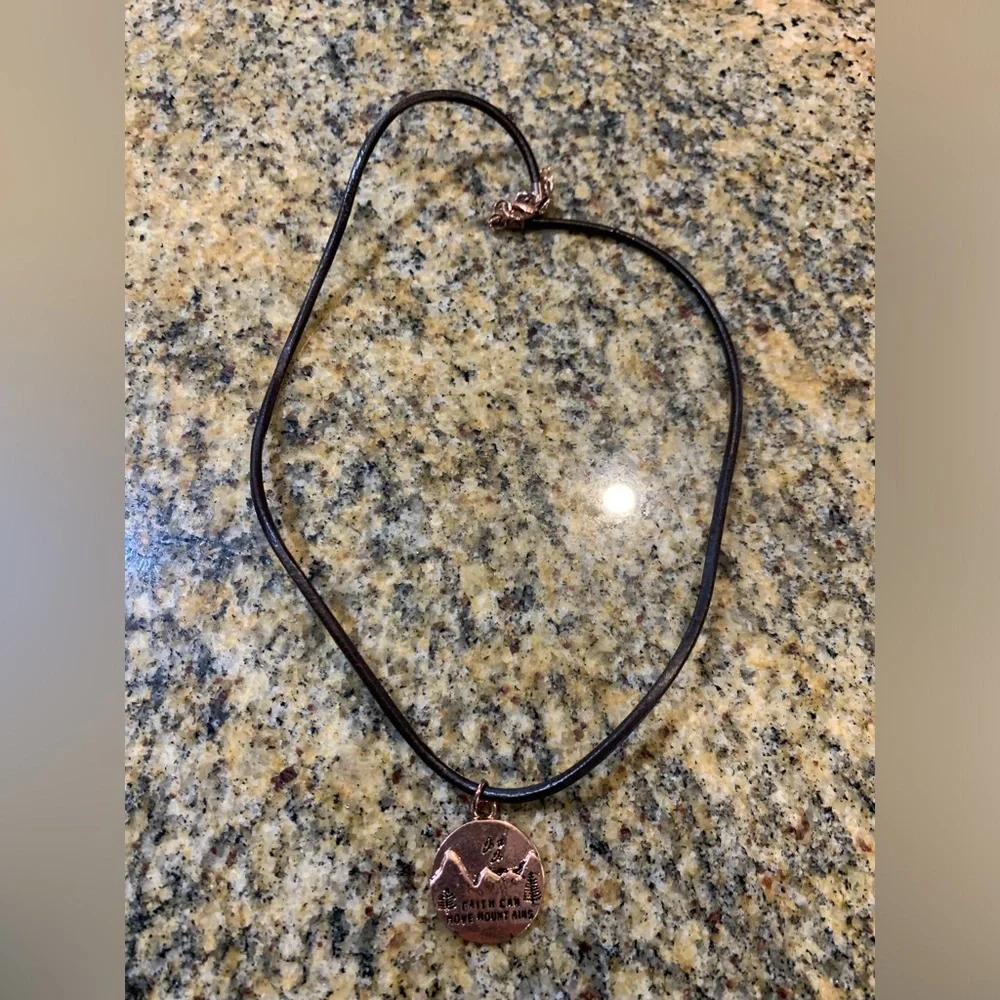Women’s mountain necklace faux leather chain faith can move mountains necklace - Picture 3 of 5
